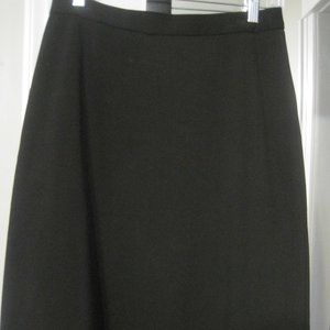 Black Short Midi Flared A-Line Skirt